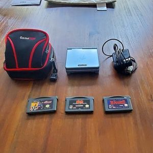 Gameboy Advance SP Bundle